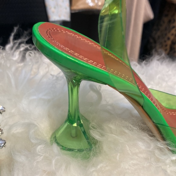 Jelly shoes perfect for St Patric’s day☘️🍀 - Picture 3 of 4